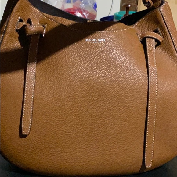 Michael Kors handbag - Picture 1 of 2